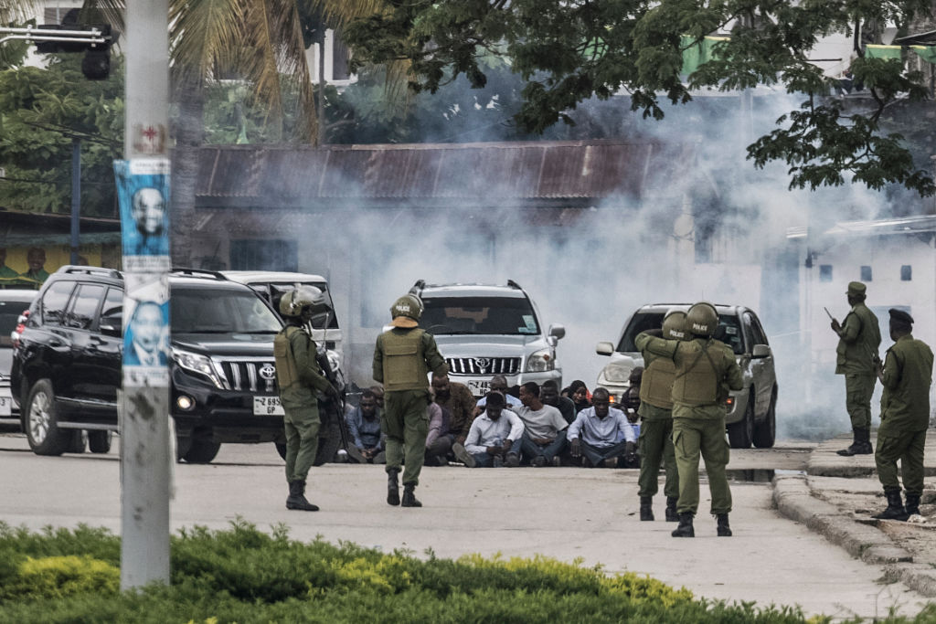 CURFEW: Tanzania police order night curfew in Dar-es-Salaam following election marred by violence