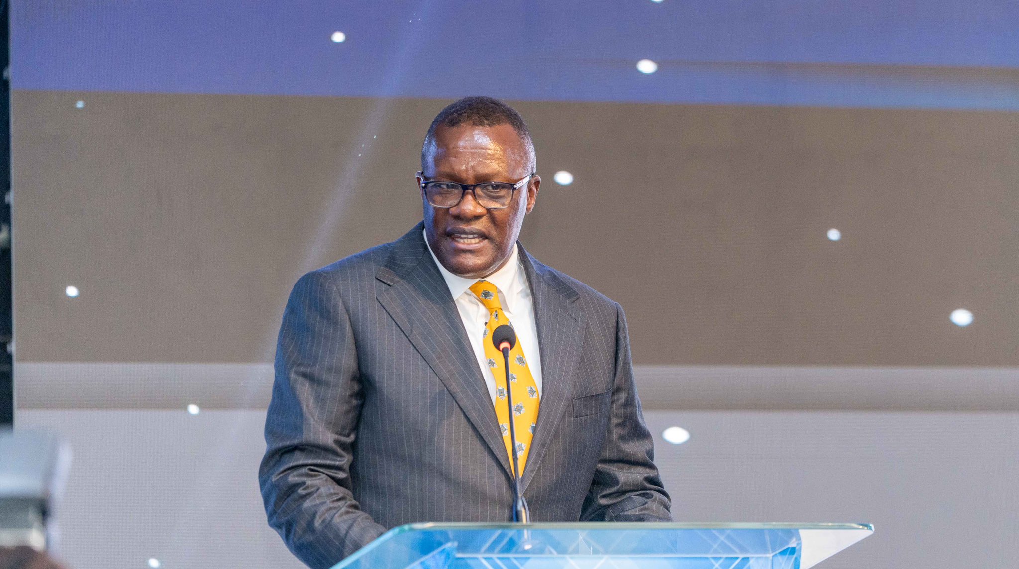 Owalo’s Tax Revolution: Slashing Income Tax to 20%, VAT to 10% in Bold 2027 Presidential Pledge