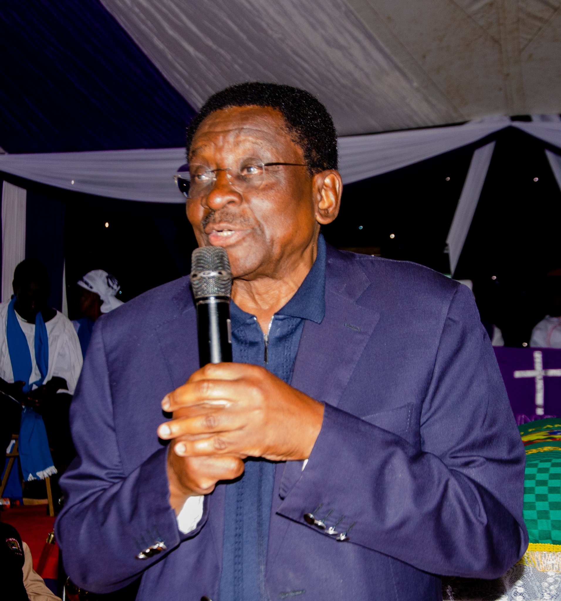 Siaya Governor James Orengo Heckled with ‘Tutam’ Chants at Burial