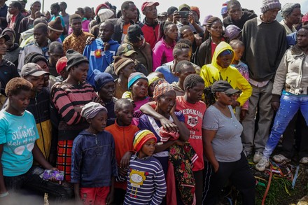 “Kujeni Muone Wako STUCK” Drama in Nairobi as Residents Pause Going To Work To Witness What Has Happened in a Popular Guest House