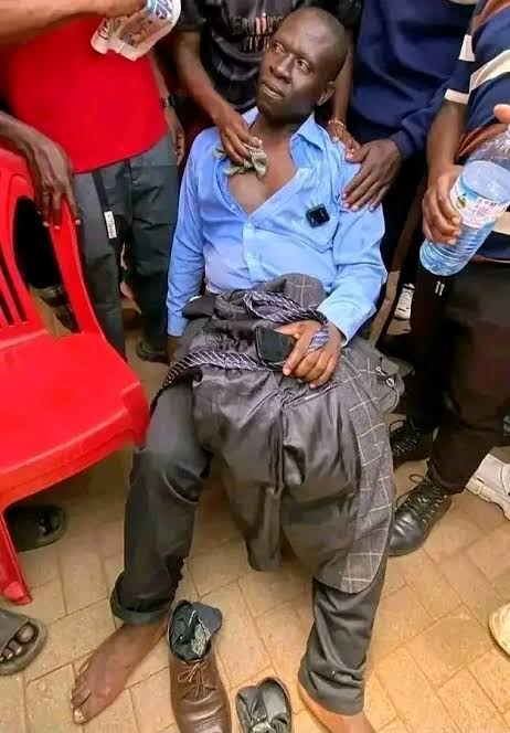 “My Girlfriend Ameniacha After Kuuza Shaba na Kumlipia University 4 Years” Kenyan Man Faimts After What Her Lady Did To Her After Selling His Shamba to Educate Her